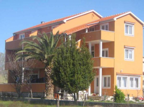 Apartment in Lopar/Insel Rab 37000